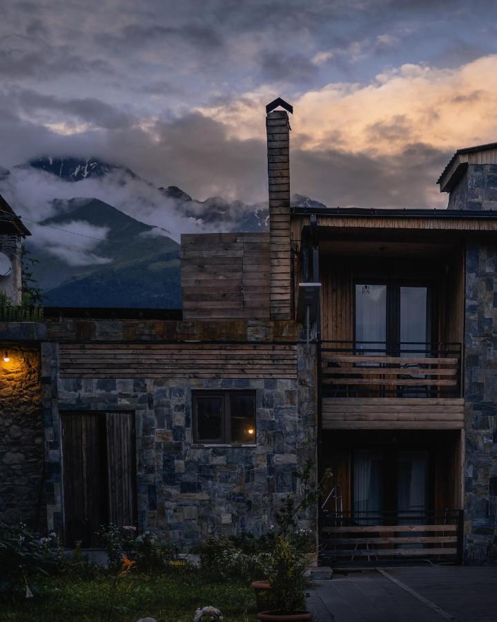 Hotel Old House Mestia Luaran gambar
